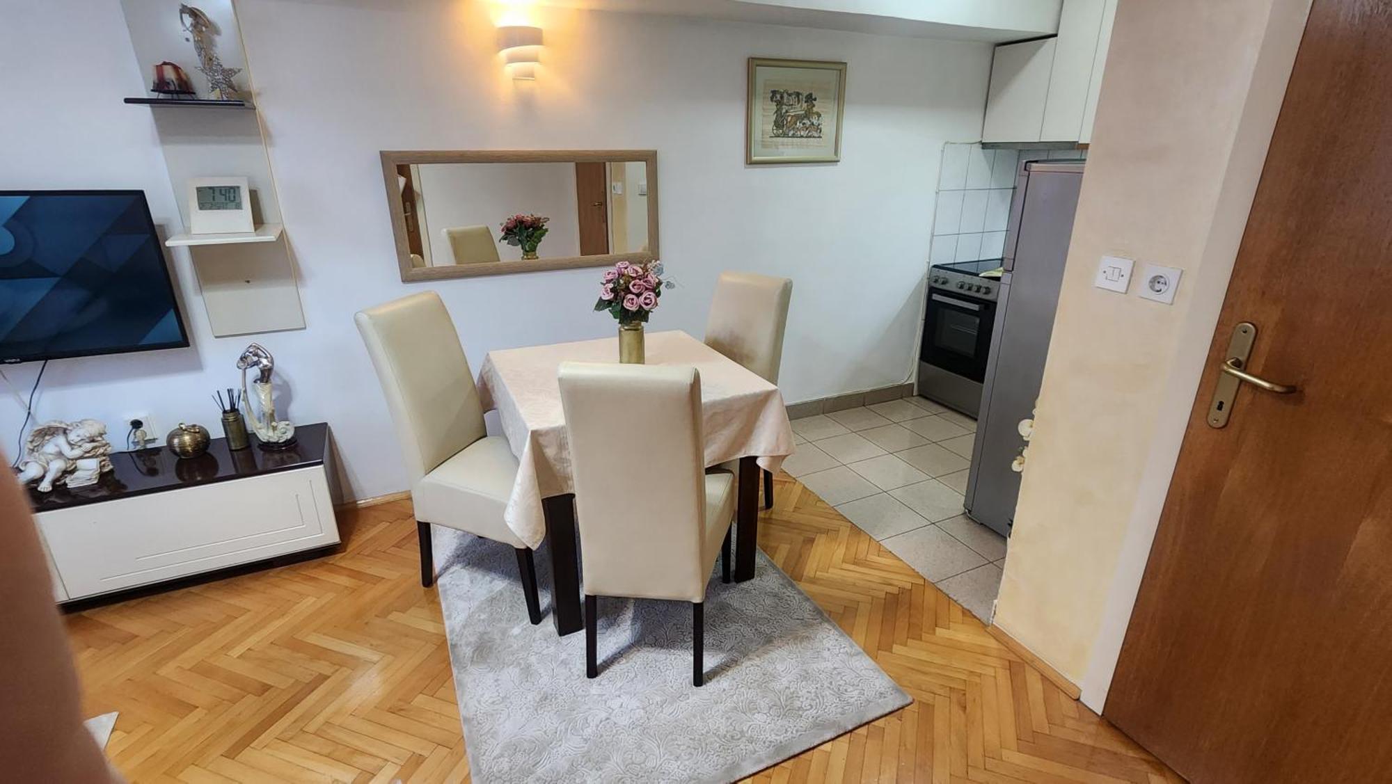 New Apartment 8, Self Check-In, Free Parking Skopje Ngoại thất bức ảnh