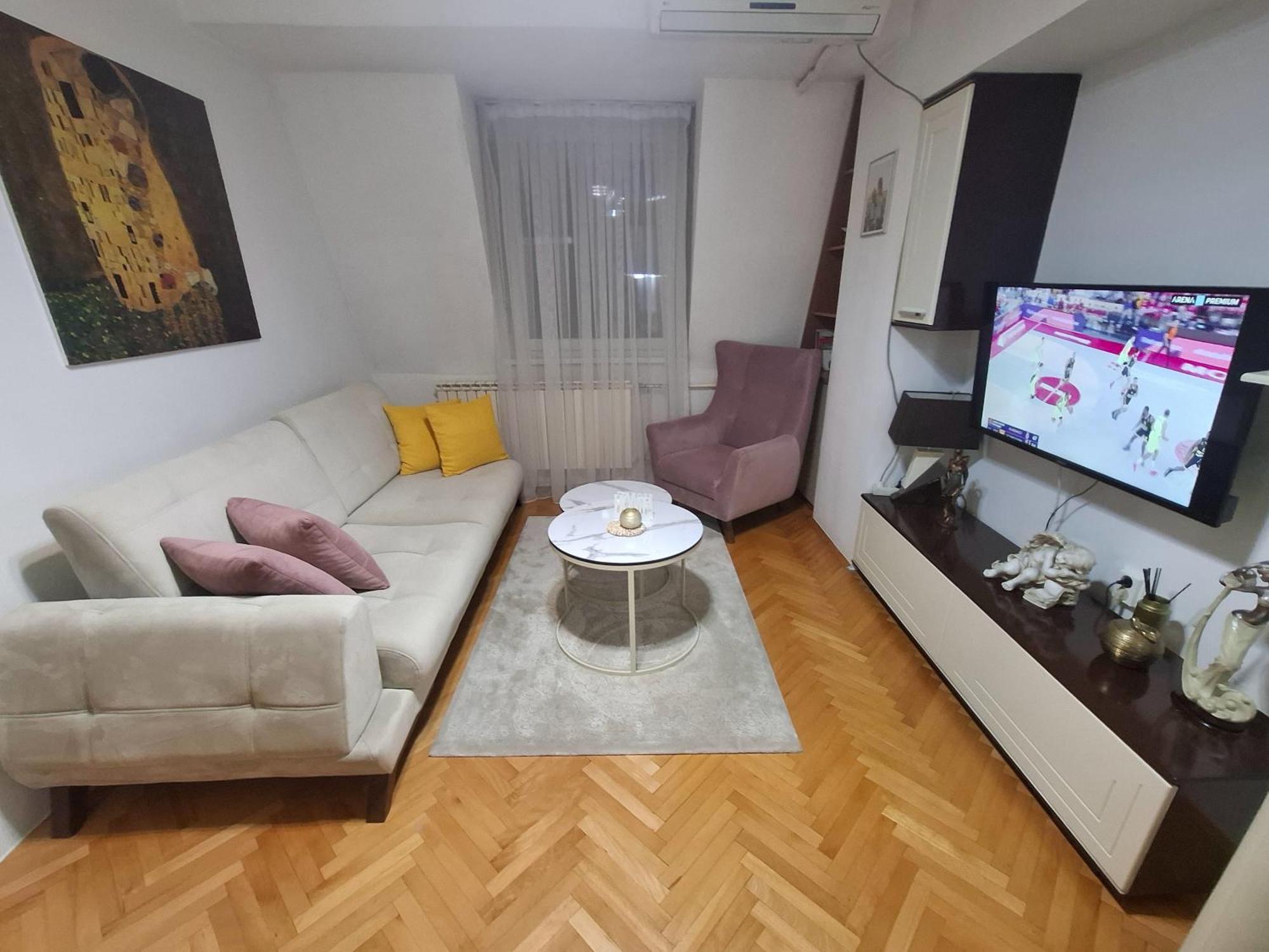 New Apartment 8, Self Check-In, Free Parking Skopje Ngoại thất bức ảnh